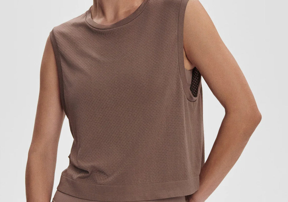 VARLEY Page Seamless Crop Tank Deep Taupe