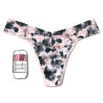 Hanky Panky Rolled Signature Original Lace Rolled Thong Still Life O/S