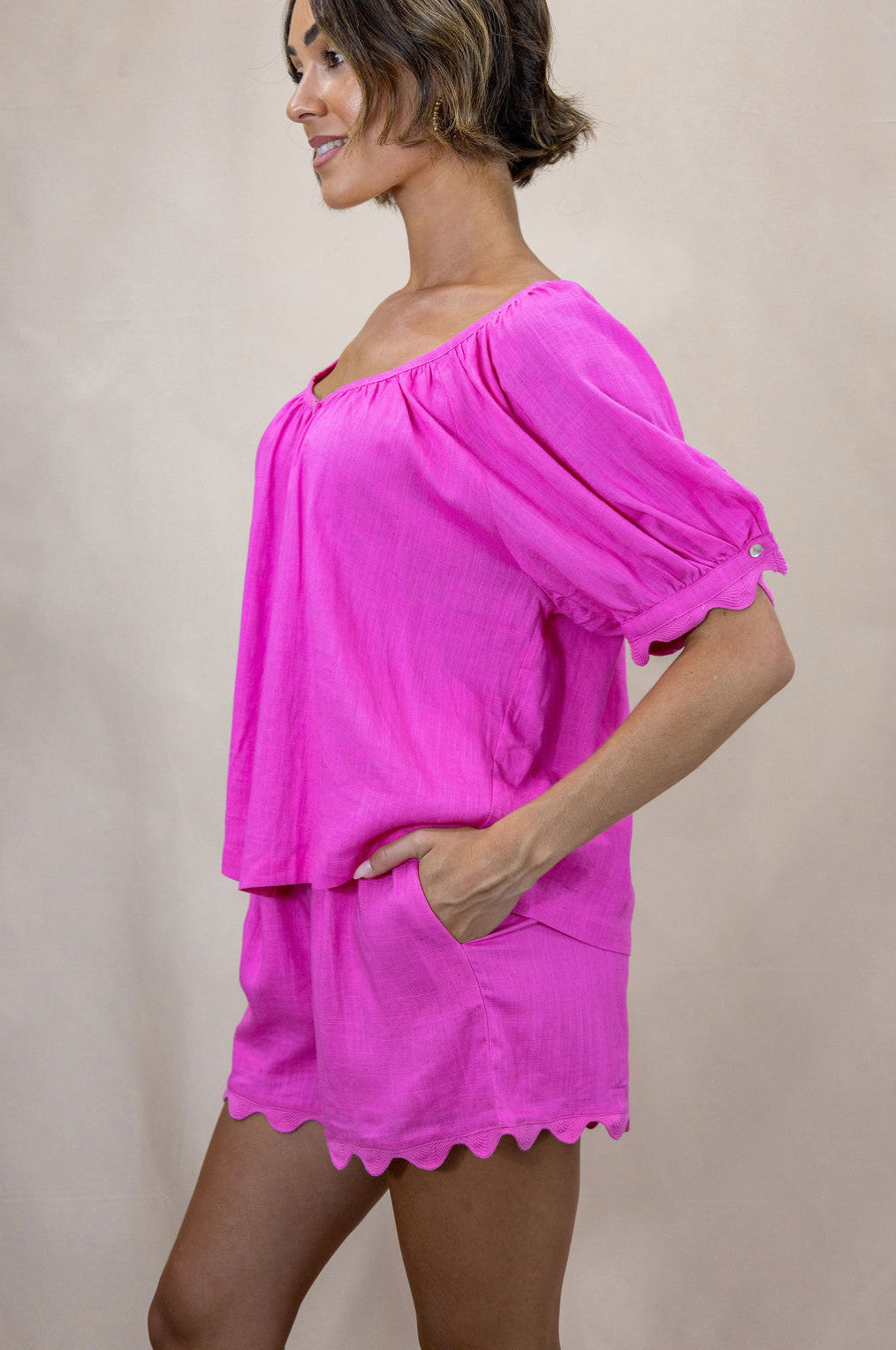 Shaddow and Fish Gracie Scalloped Detail Shorts Hisbiscus