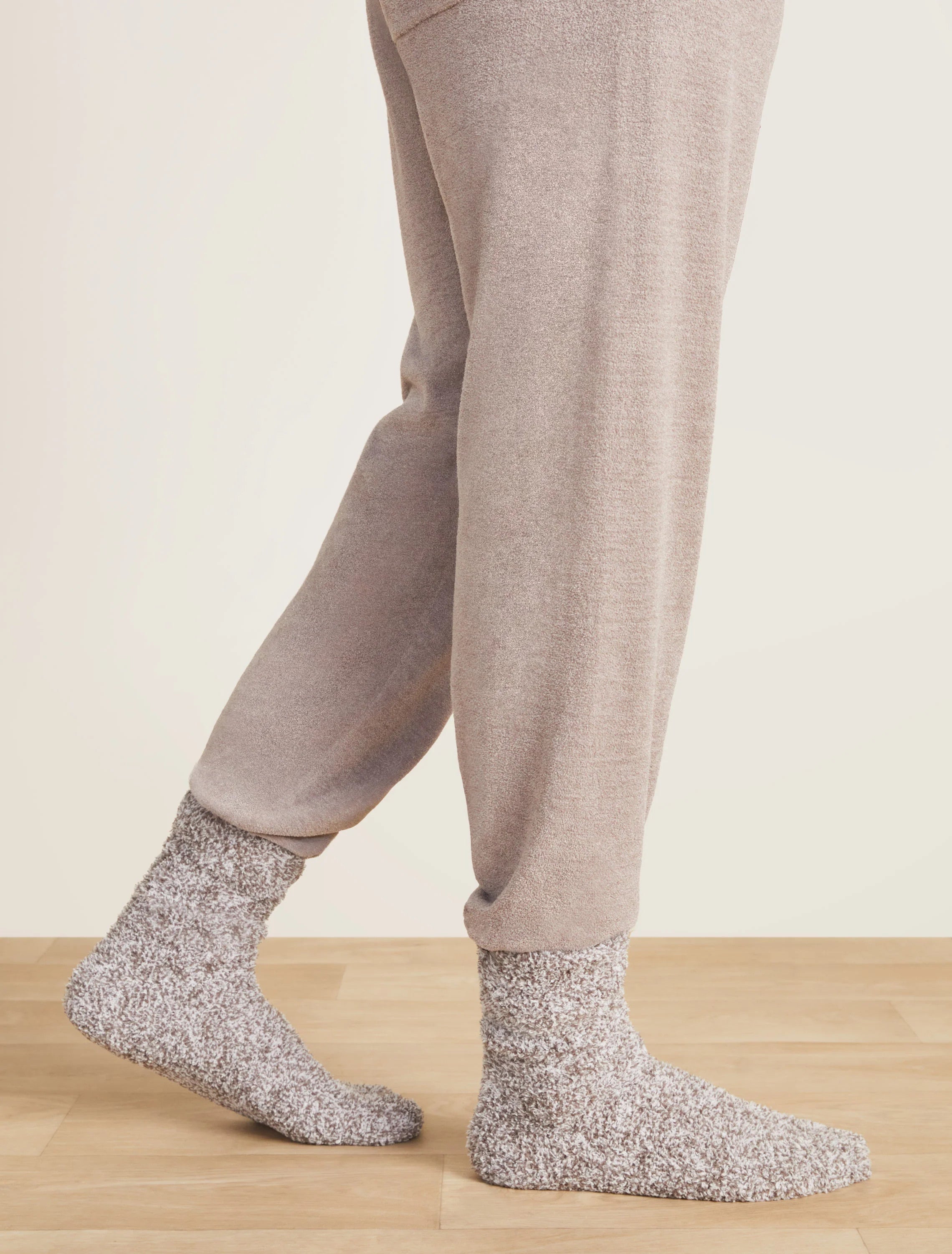 Barefoot Dreams CozyChic Heathered Men's Socks Charcoal / White