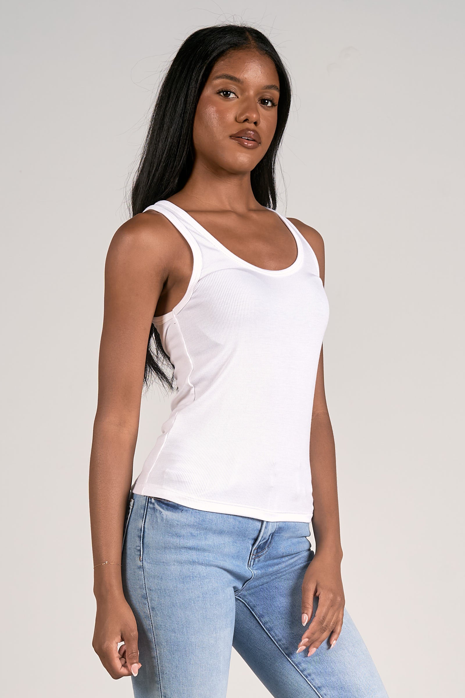 Elan Monic Scoop Neck Tank Top