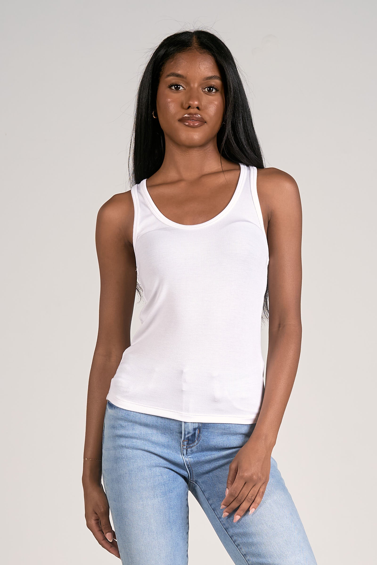 Elan Monic Scoop Neck Tank Top