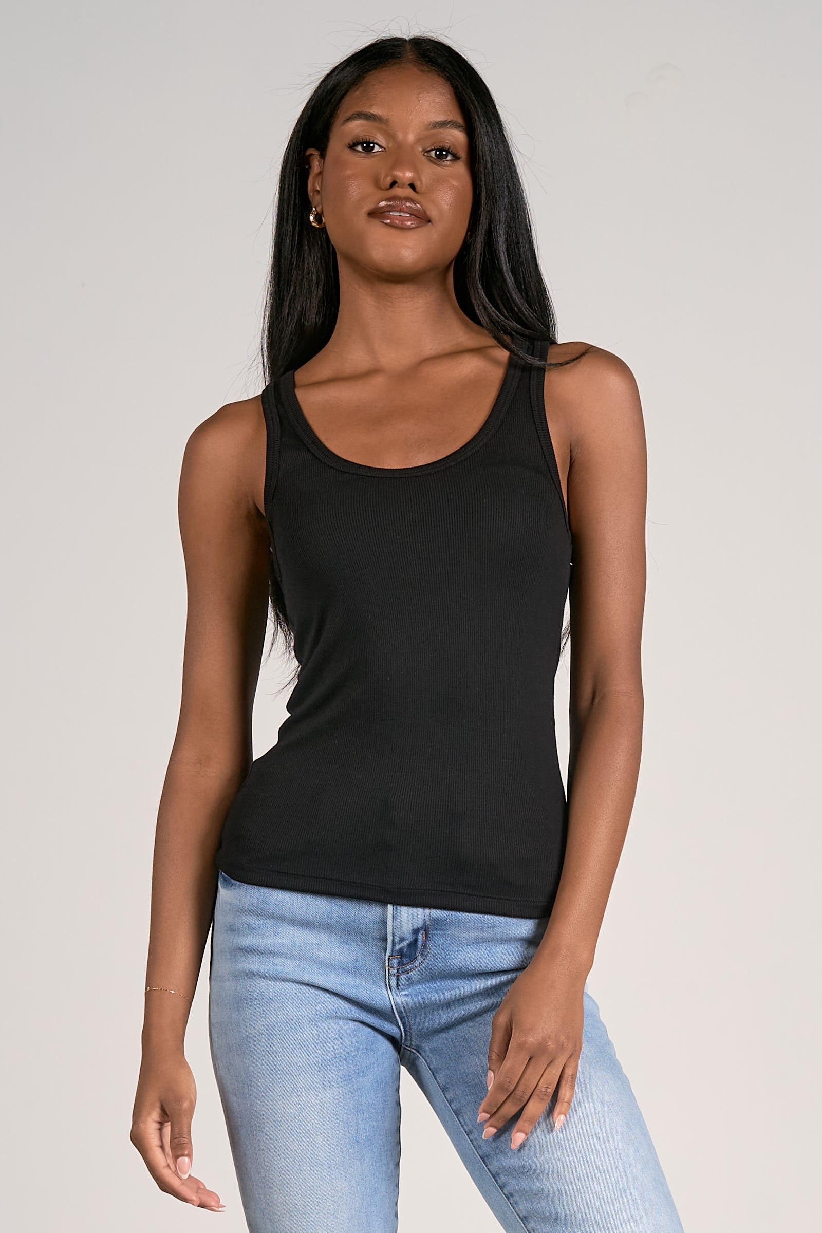 Elan Monic Scoop Neck Tank Top