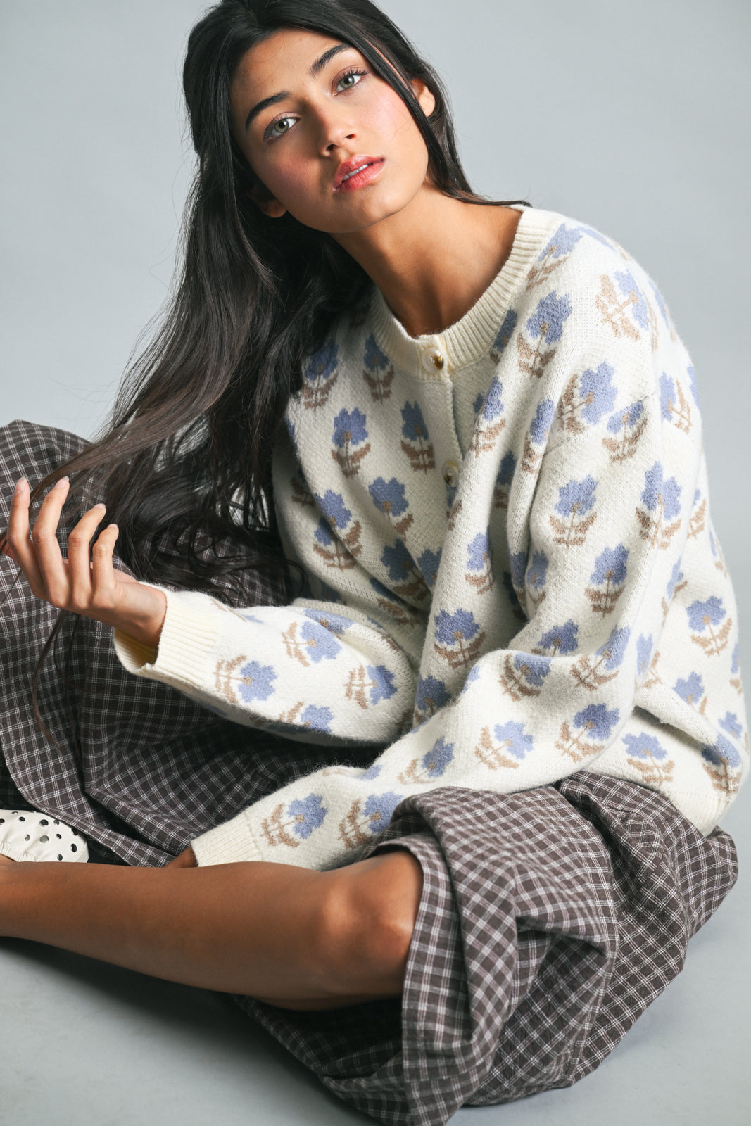 Shaddow and Fish Trisha Sweater Cardigan Cream/ Blue