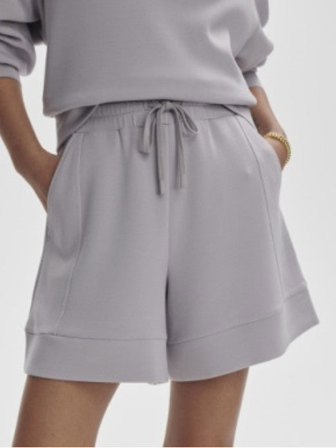 VARLEY Atrium High Rise Short 4.5 Raindrops